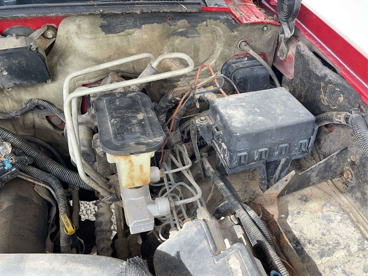 1999-chevrolet-2500-image-38