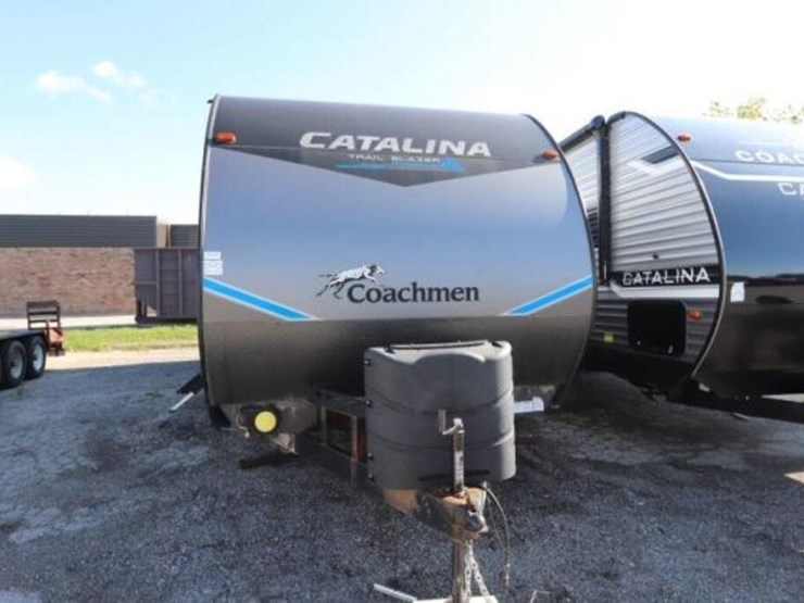 2021-catalina-28ths-toy-hauler-5zt2catb6mx020476-image-3