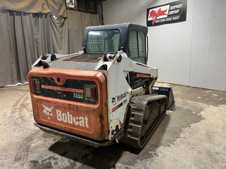 2015-bobcat-t550-image-5