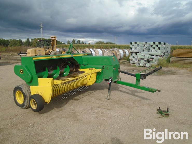 1989-john-deere-328-image-3