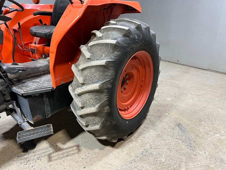 kubota-m8200-image-10