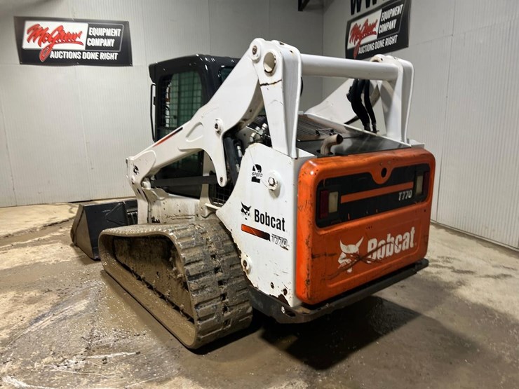 2015-bobcat-t770-image-3