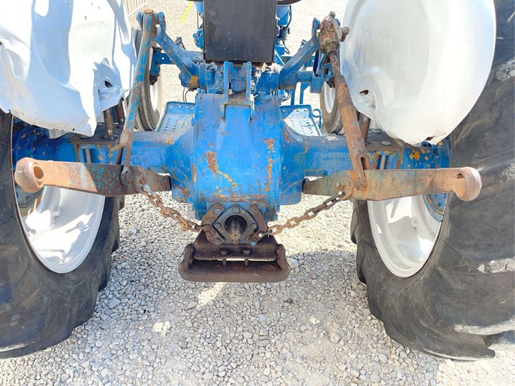 ford-3400-image-21