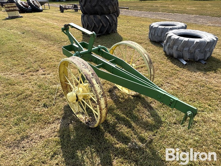 john-deere-15-image-3