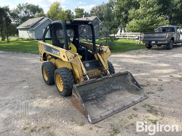 2005-john-deere-317-image-3