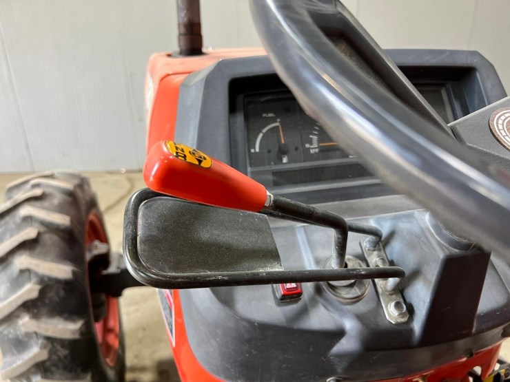 kubota-m8200-image-21