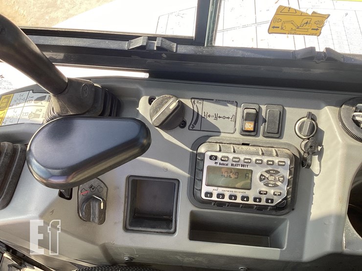 2019-bobcat-e35-image-16