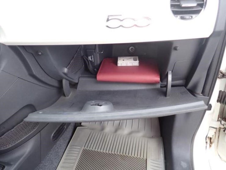 2015-fiat-500-automobile-3c3cffbr7ft662975-image-22