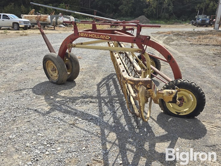 new-holland-256-image-8