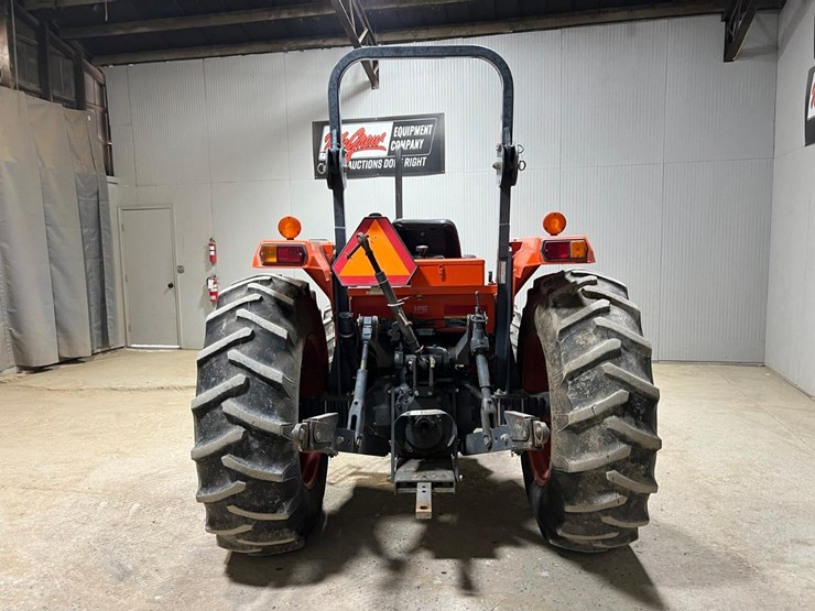 kubota-m8200-image-4