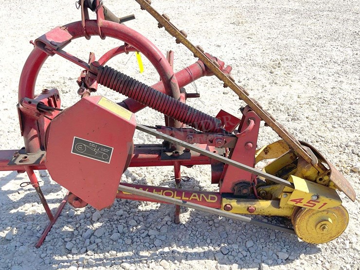 new-holland-451-image-11