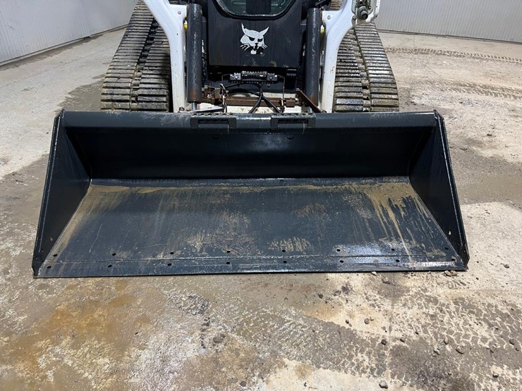 2021-bobcat-t76-image-9