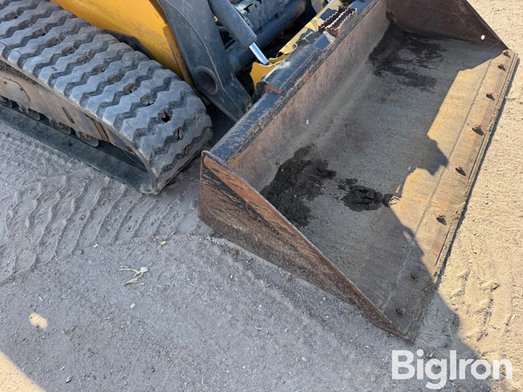 2024-deere-325g-image-9