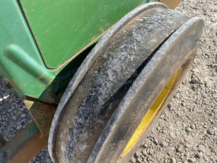 john-deere-8200-image-20