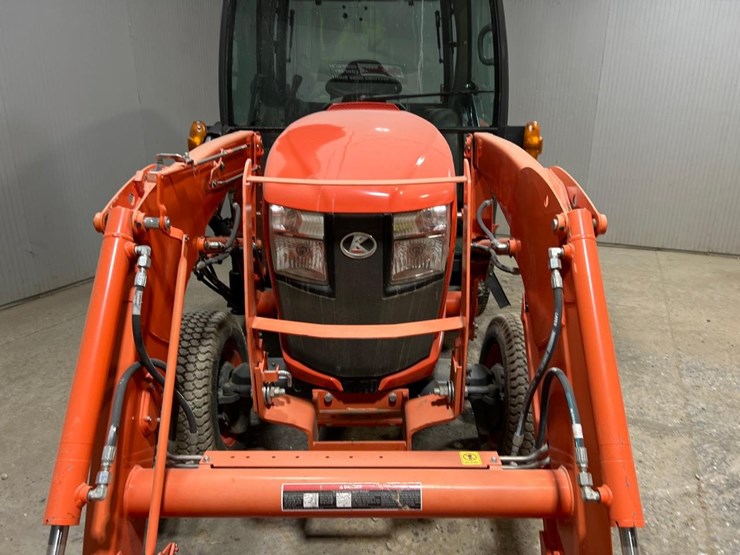 2021-kubota-la805-image-11