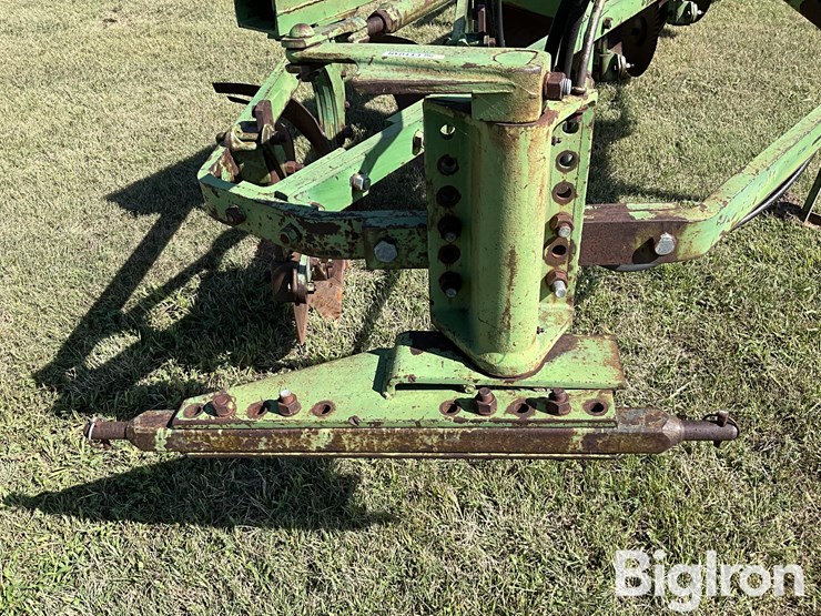 john-deere-f145-image-9