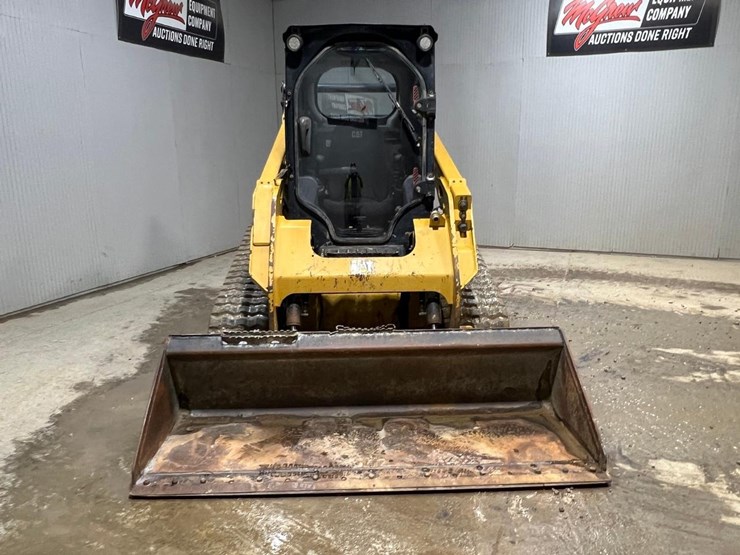 2019-caterpillar-259d-image-8