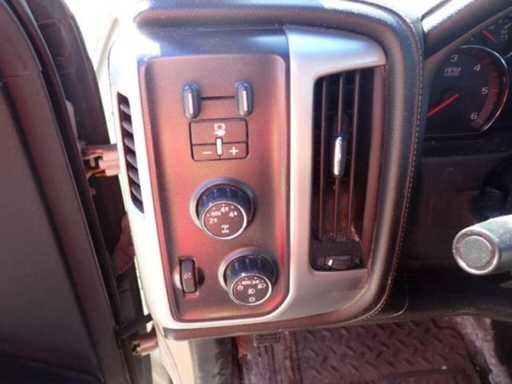 2016-gmc-sierra-1500-image-28