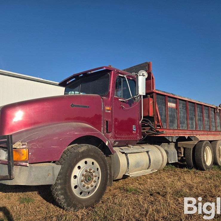 1995 INTERNATIONAL 9400