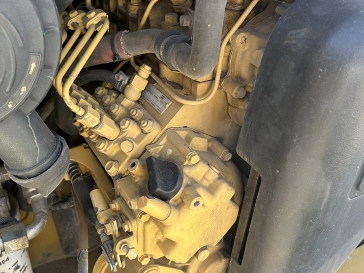 caterpillar-247b3-image-31