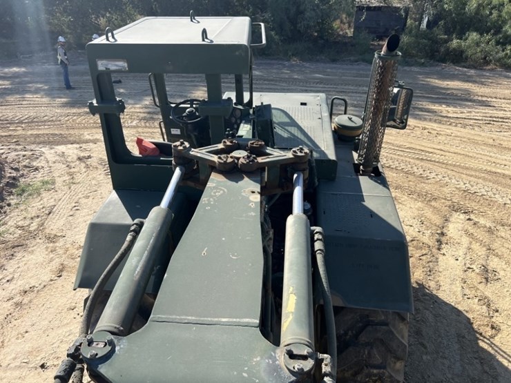 2008-caterpillar-613c-image-55