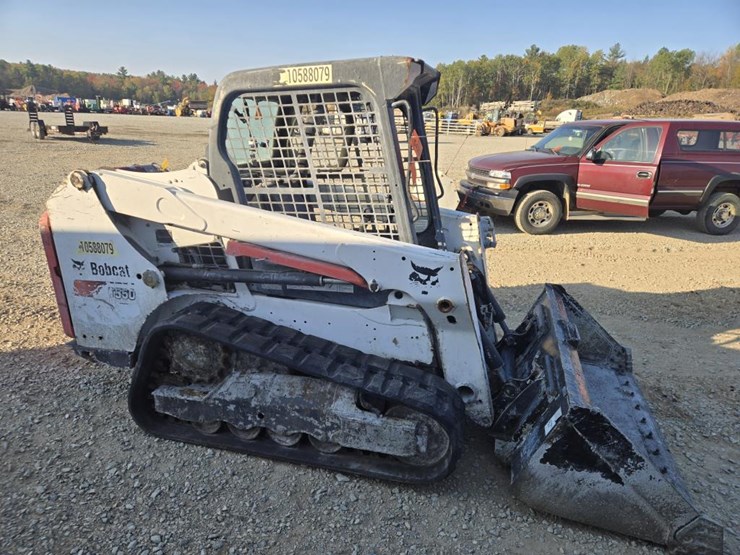 2017-bobcat-t550-image-6