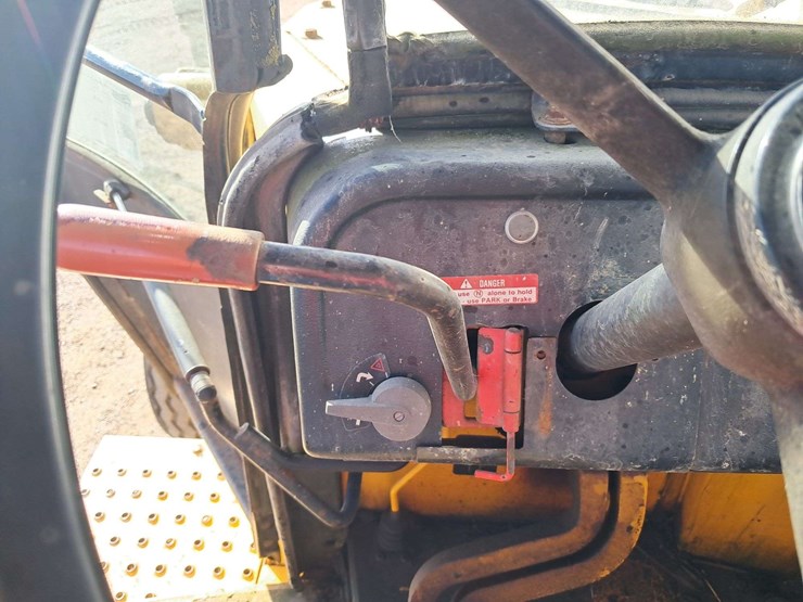 deere-310c-image-27