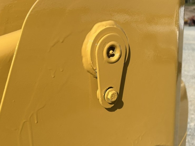caterpillar-247b3-image-24
