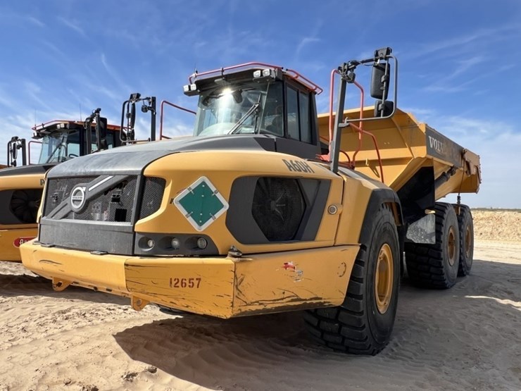 2021-volvo-a60h-image-1