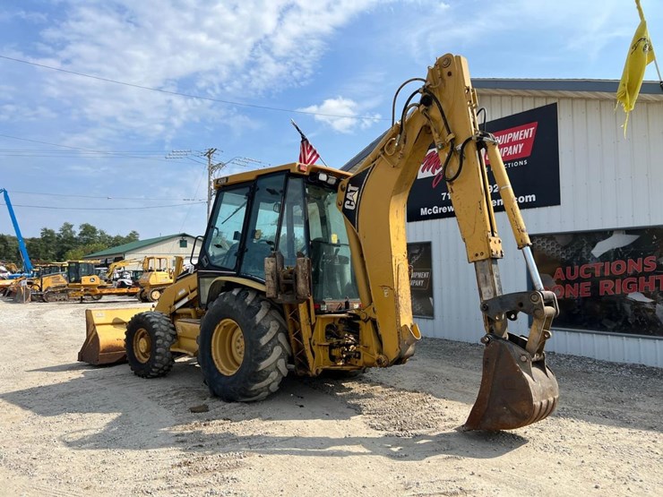 caterpillar-430d-image-3