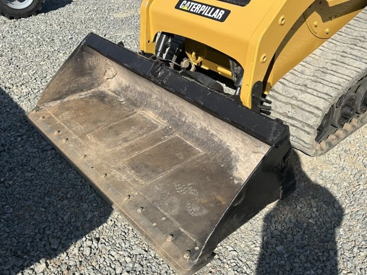 caterpillar-247b3-image-10