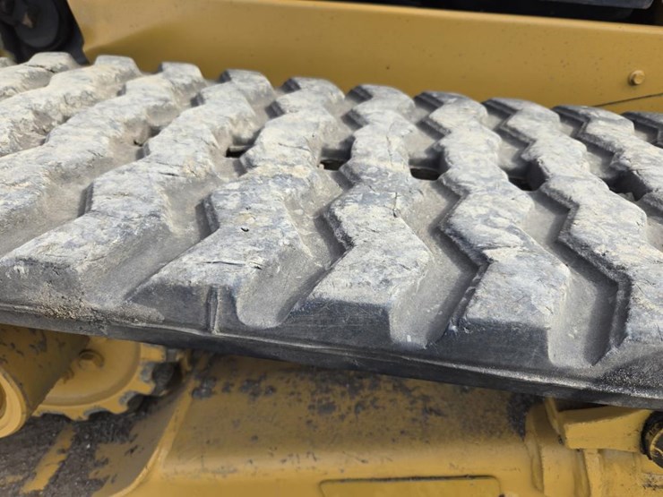 caterpillar-279d-image-55
