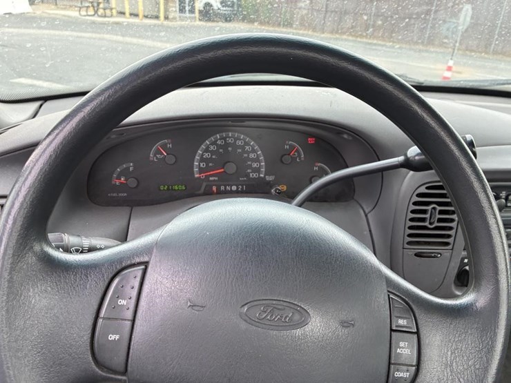 1999-ford-f250-image-10