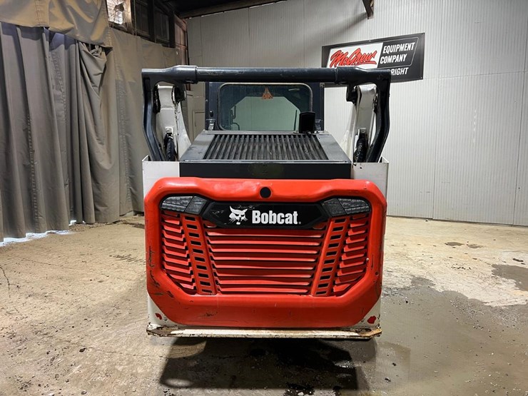 2022-bobcat-t64-image-5