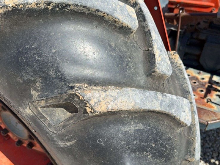 kubota-m4030-image-21