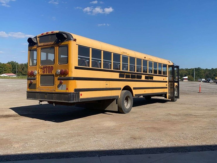 2007-ic-bus-pb105-school-bus-image-6