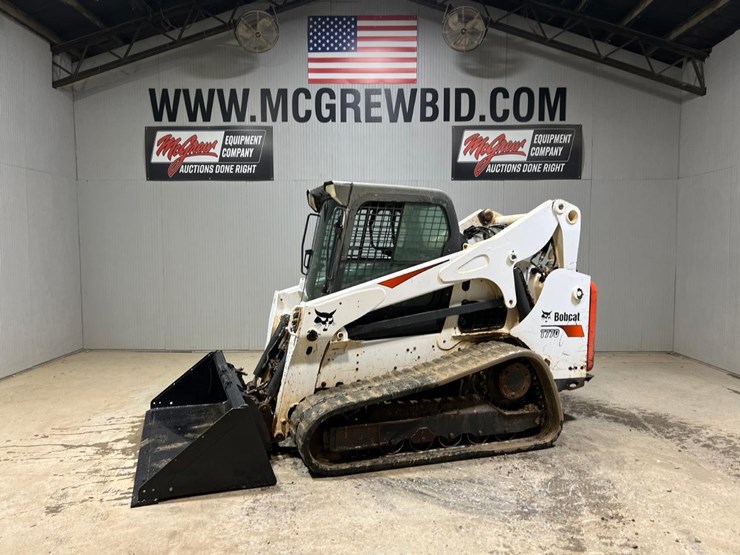 2017-bobcat-t770-image-1