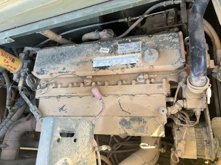 2008-caterpillar-613c-image-38