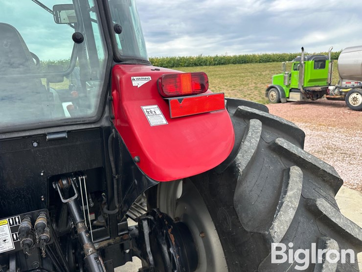 case-ih-farmall-95-image-18