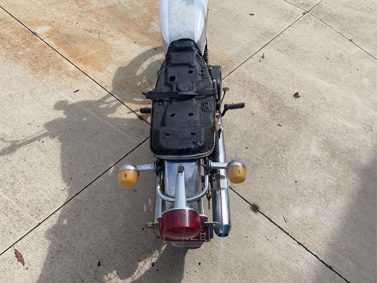 1971-yahmaha-r350-motorcycle-image-7