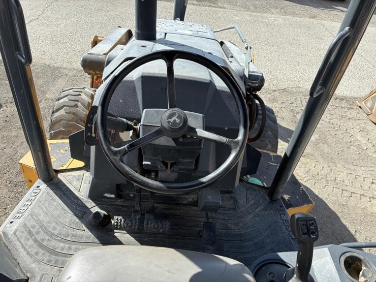 deere-710k-image-19