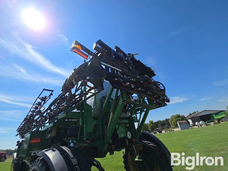 2011-john-deere-4830-image-13