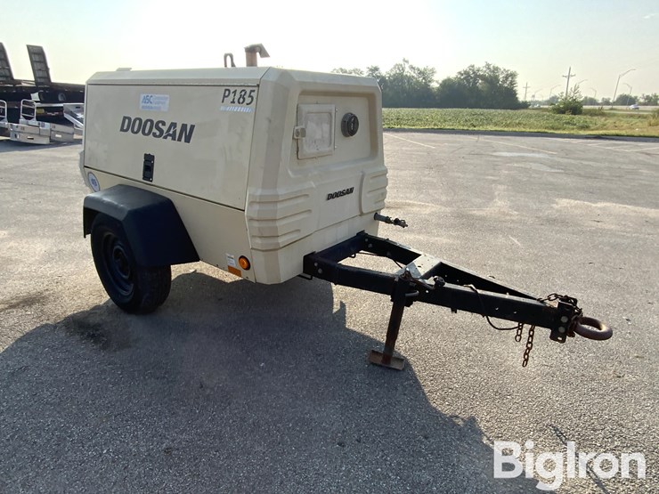 2015-doosan-p185wdz-t4f-image-3