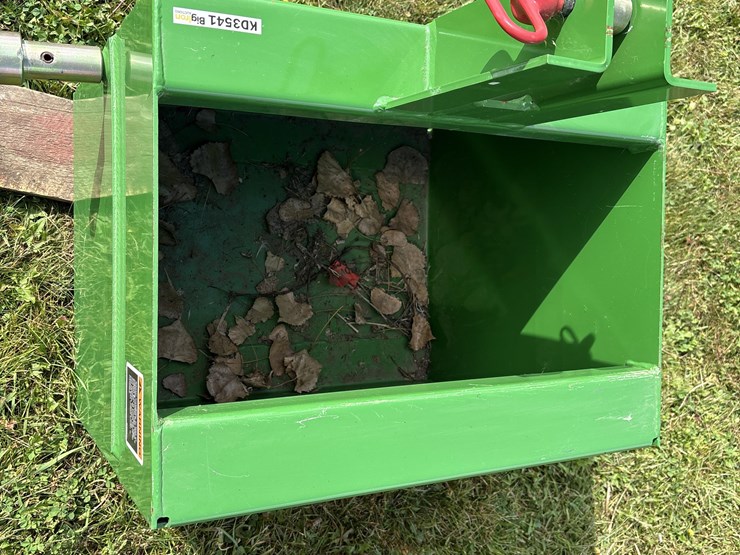 john-deere-24-image-11