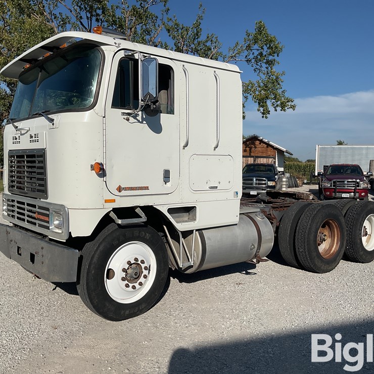 1991 INTERNATIONAL 9600