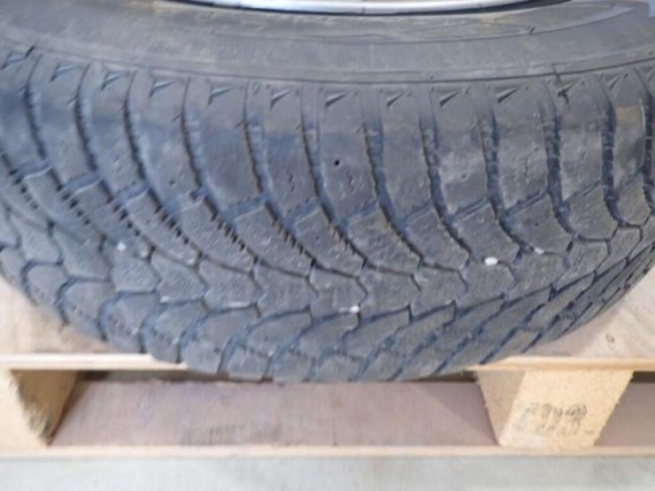 qty-of-(4)-antares-215/75r16-tires-&-rims-image-8