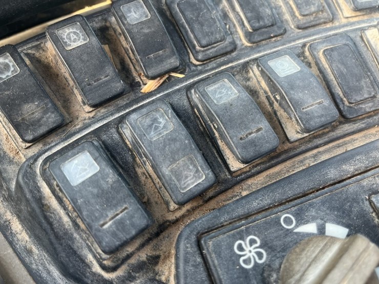 case-621f-image-49