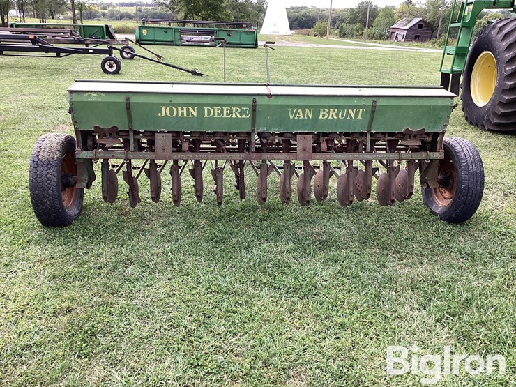john-deere-15-image-6