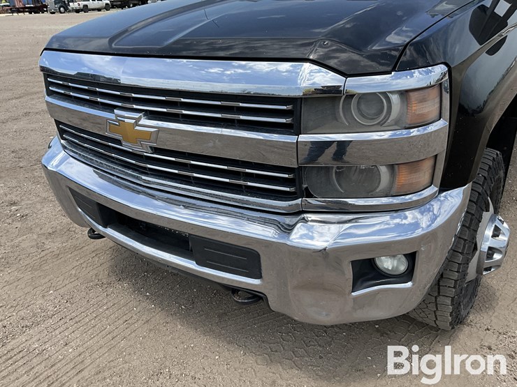 2015-chevrolet-silverado-3500-image-9