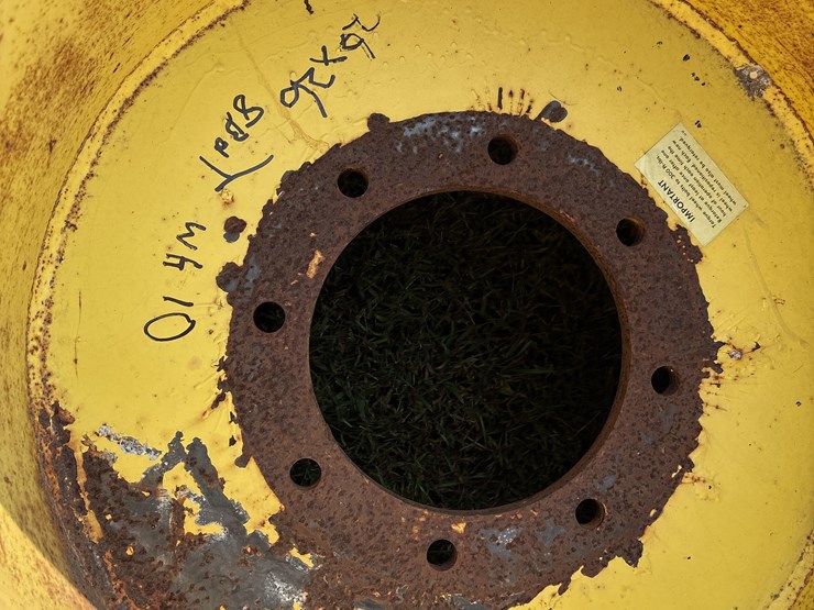 john-deere-25-image-11